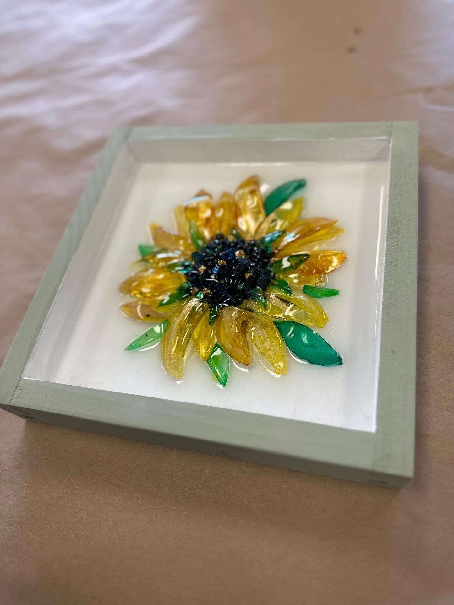 12/12/23 Fancy Finds on the Corner (Semmes AL Event) 6:00 PM GLASS FLOWER EVENT