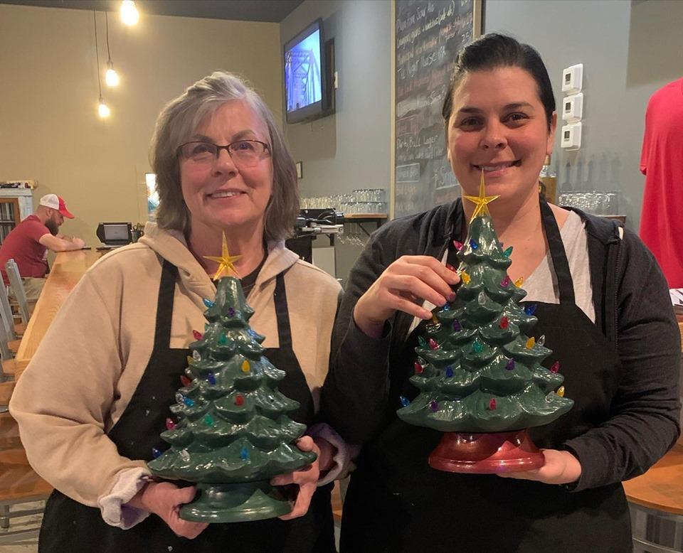 11/19/23 Sunday 2:00 T Daurora Private Christmas Ceramics Event