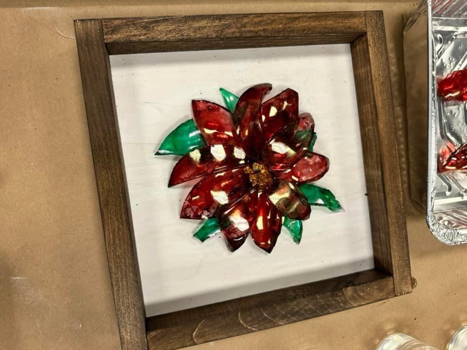 12/12/23 Fancy Finds on the Corner (Semmes AL Event) 6:00 PM GLASS FLOWER EVENT