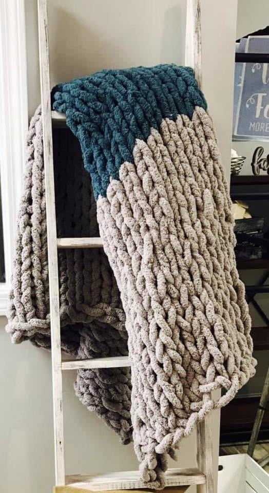 Chunky Yarn Hand Knitted Stocking Workshop July 16 2:30pm – BeeyondTreasures